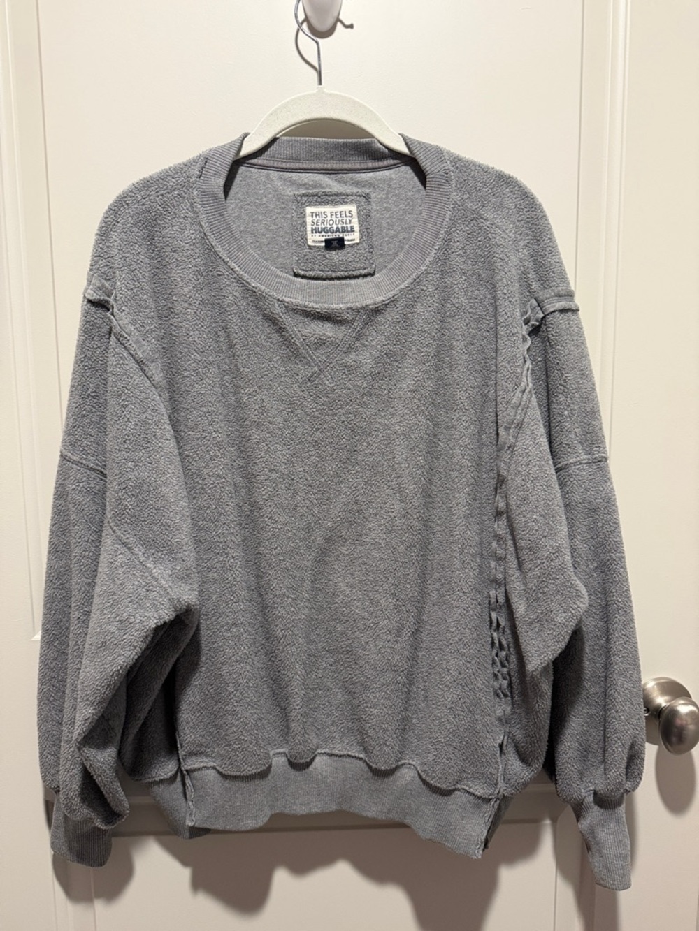 American Eagle Outfitters Gray Crewneck Terry Pullover
